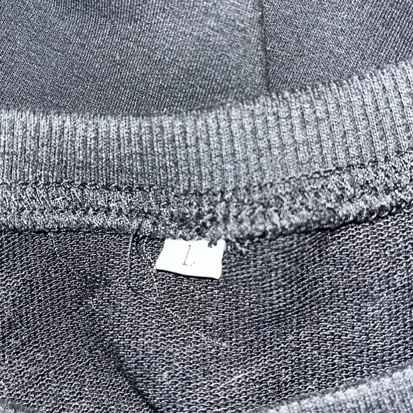 Frieda Fragile Like A Bomb Sweatshirt size Large - Picture 5 of 6